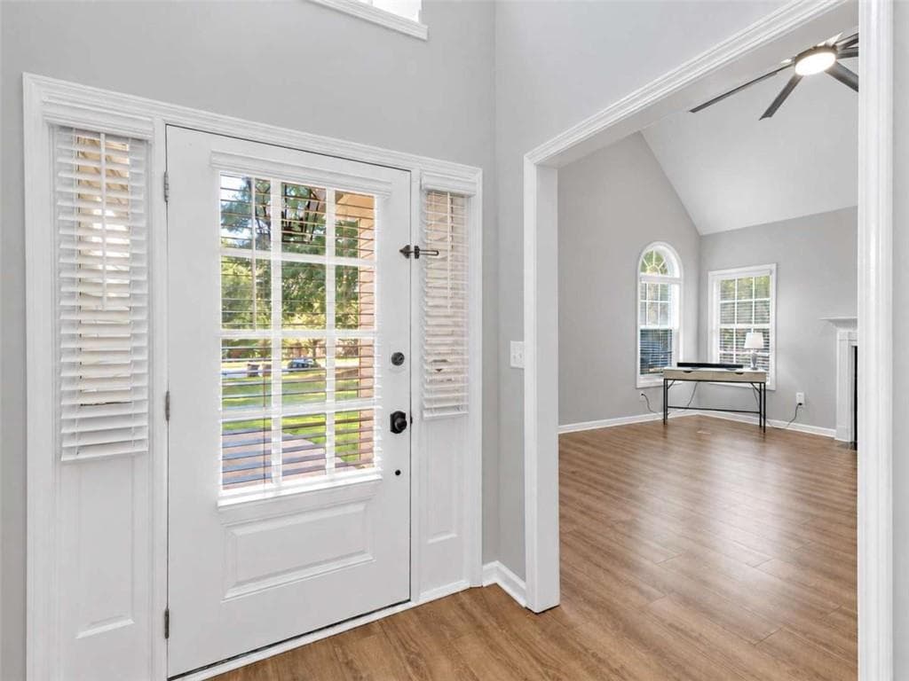 4 bedroom, 3 bathroom, 2,265 sq ft single family residence for sale at 409 Coosa Court, Mcdonough, GA 30252 — photo 6