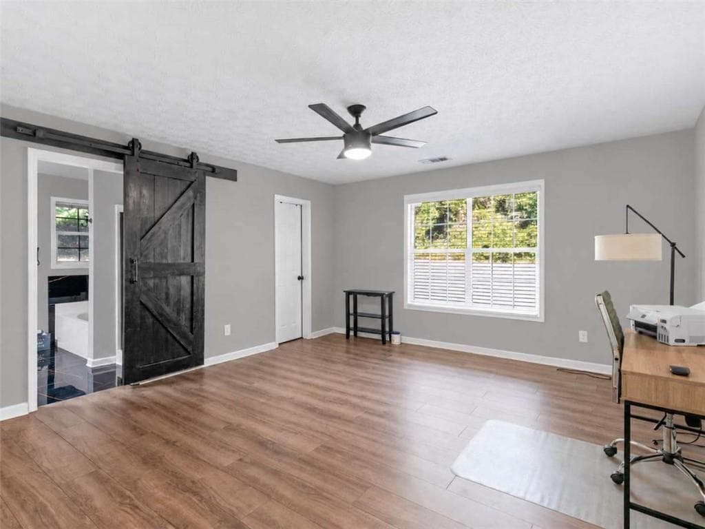 4 bedroom, 3 bathroom, 2,265 sq ft single family residence for sale at 409 Coosa Court, Mcdonough, GA 30252 — photo 8