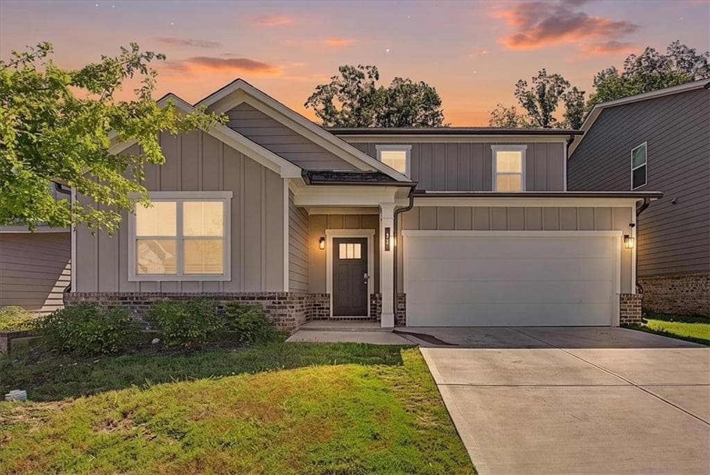5 bedroom, 4 bathroom, 2,615 sq ft single family residence for sale at 61 Dew Drop Point, Dallas, GA 30157 — photo 2