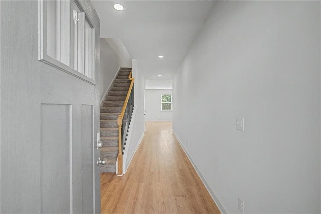 5 bedroom, 4 bathroom, 2,615 sq ft single family residence for sale at 61 Dew Drop Point, Dallas, GA 30157 — photo 6