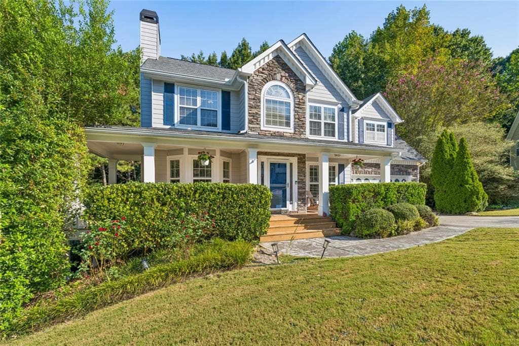 5 bedroom, 4 bathroom, 3,182 sq ft single family residence for sale at 3160 Gem Ives Court, Buford, GA 30519 — photo 2