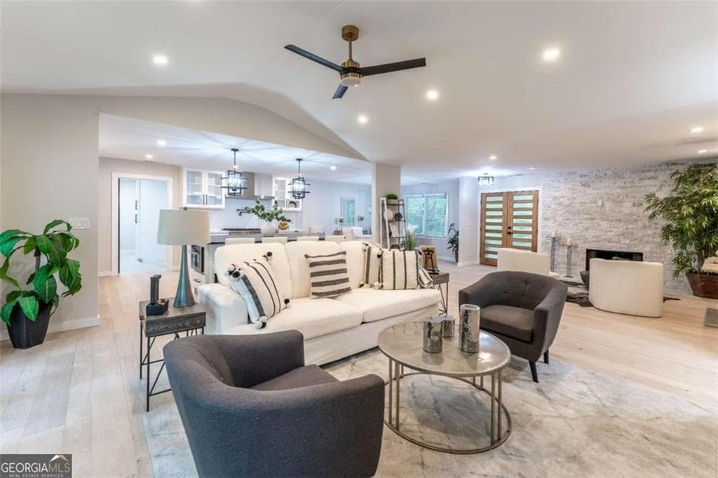 5 bedroom, 5 bathroom, 4,216 sq ft single family residence for sale at 3875 Grizzard Trail, Peachtree Corners, GA 30092 — photo 10