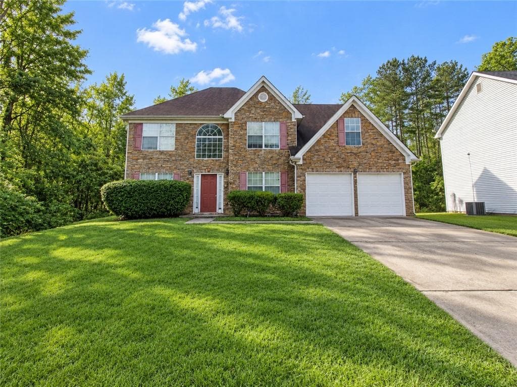5 bedroom, 3 bathroom, 2,886 sq ft single family residence for sale at 1581 Gallup Drive, Stockbridge, GA 30281