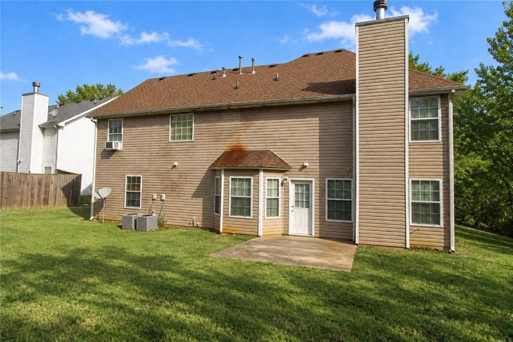 5 bedroom, 3 bathroom, 2,886 sq ft single family residence for sale at 1581 Gallup Drive, Stockbridge, GA 30281 — photo 5