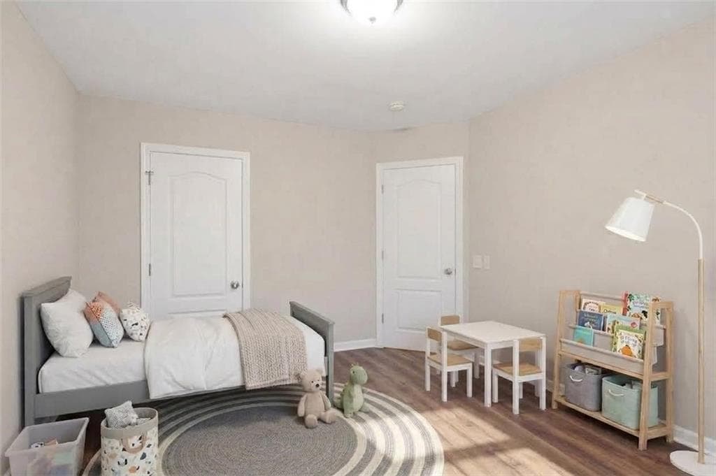 4 bedroom, 4 bathroom, 2,811 sq ft single family residence for sale at 142 Lawton Street, Atlanta, GA 30314 — photo 5