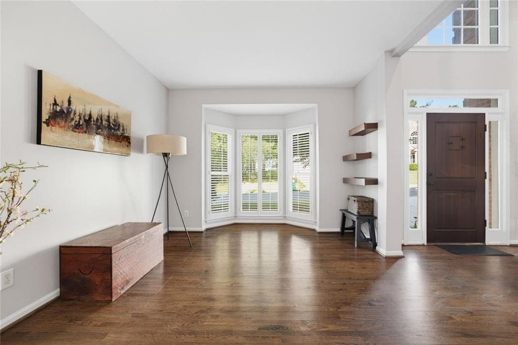 5 bedroom, 4 bathroom, 3,640 sq ft single family residence under contract at 4535 Village Springs Run, Atlanta, GA 30338 — photo 5