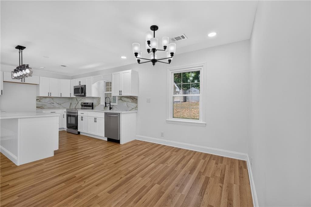 3 bedroom, 3 bathroom, 1,665 sq ft single family residence for sale at 3226 Bobolink Drive, Decatur, GA 30032 — photo 9