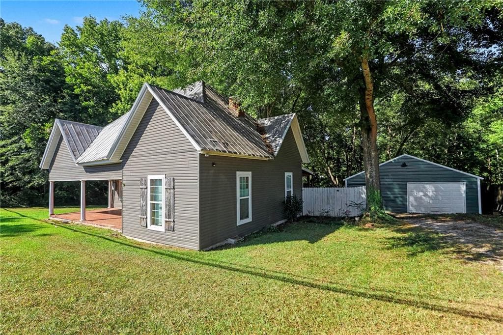2 bedroom, 1 bathroom, 1,484 sq ft single family residence for sale at 44 E Johnson Street, Temple, GA 30179 — photo 7