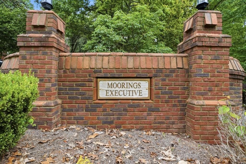 4 bedroom, 3 bathroom, 4,916 sq ft single family residence for sale at 4661 Calleigh, Snellville, GA 30039 — photo 6