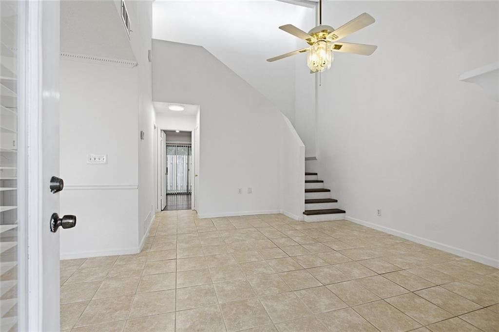 2 bedroom, 2 bathroom, 1,241 sq ft condominium for sale at 1527 Planters Ridge Lane, Alpharetta, GA 30004 — photo 8