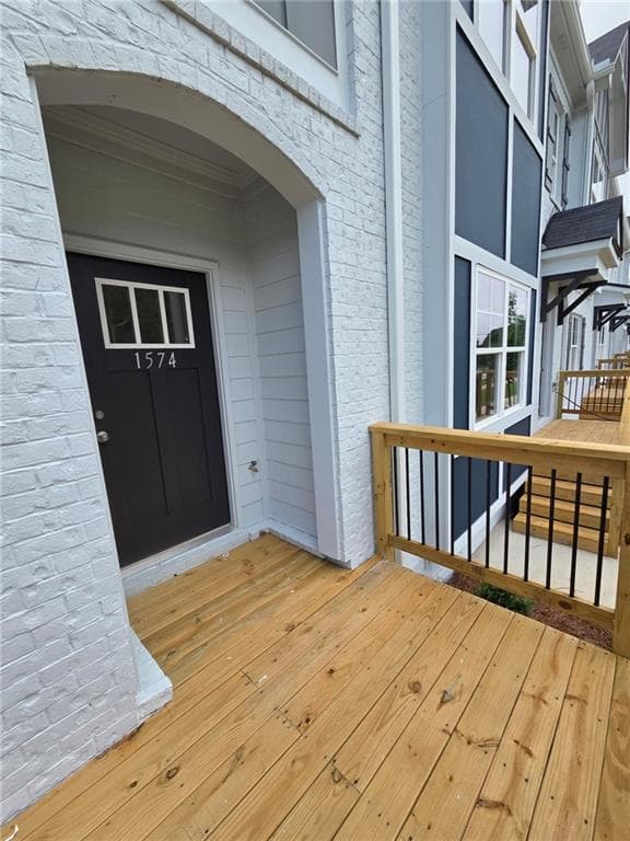 4 bedroom, 4 bathroom, 2,217 sq ft townhouse for sale at 1574 Salem Drive 95, Conyers, GA 30013 — photo 2