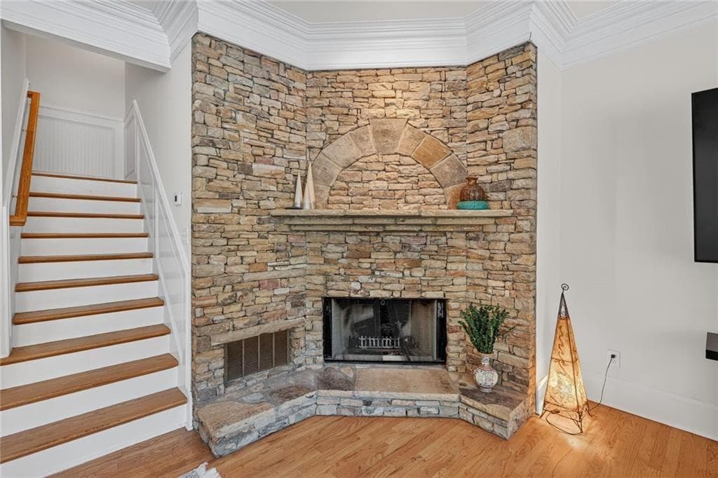6 bedroom, 5 bathroom, 4,428 sq ft single family residence for sale at 1159 Thornwell Drive, Brookhaven, GA 30319 — photo 8