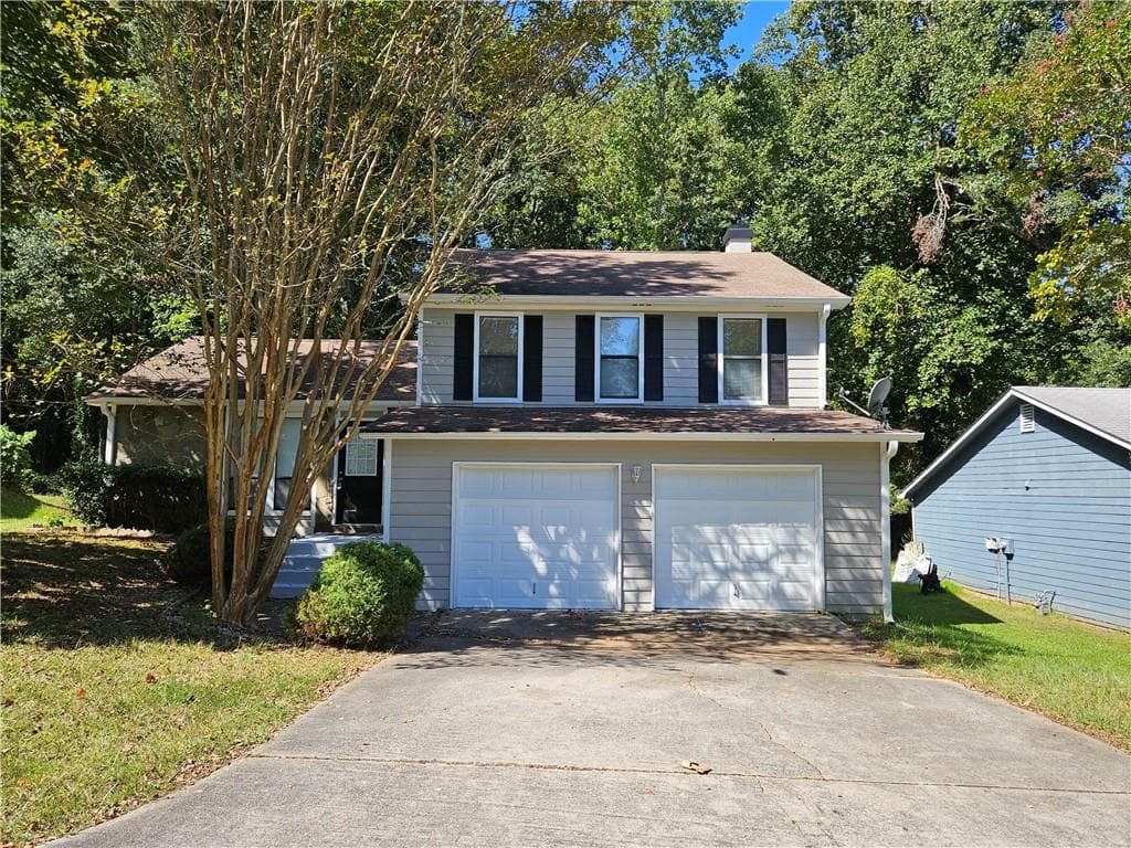 3 bedroom, 2 bathroom, 1,562 sq ft single family residence for sale at 3251 Forette Lane, Lithonia, GA 30038 — photo 1 of 15