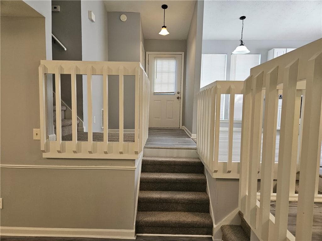 3 bedroom, 2 bathroom, 1,562 sq ft single family residence for sale at 3251 Forette Lane, Lithonia, GA 30038 — photo 2