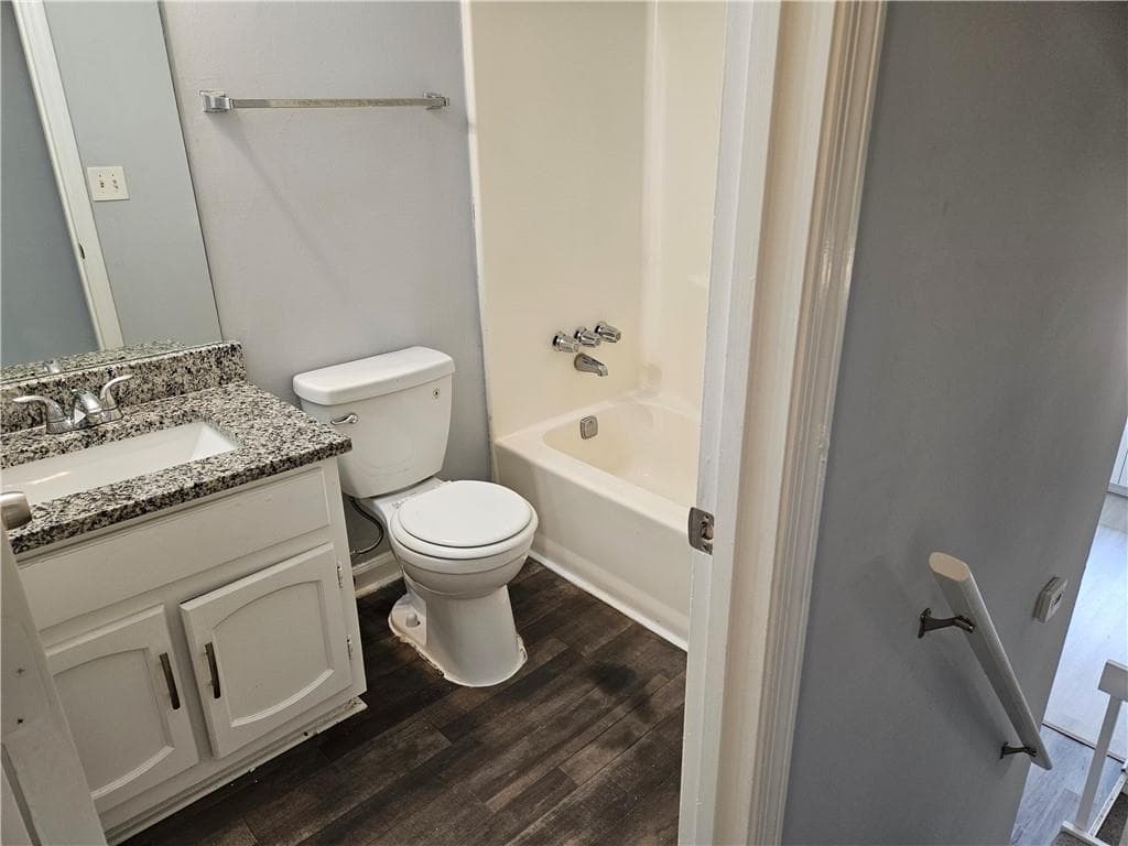 3 bedroom, 2 bathroom, 1,562 sq ft single family residence for sale at 3251 Forette Lane, Lithonia, GA 30038 — photo 9
