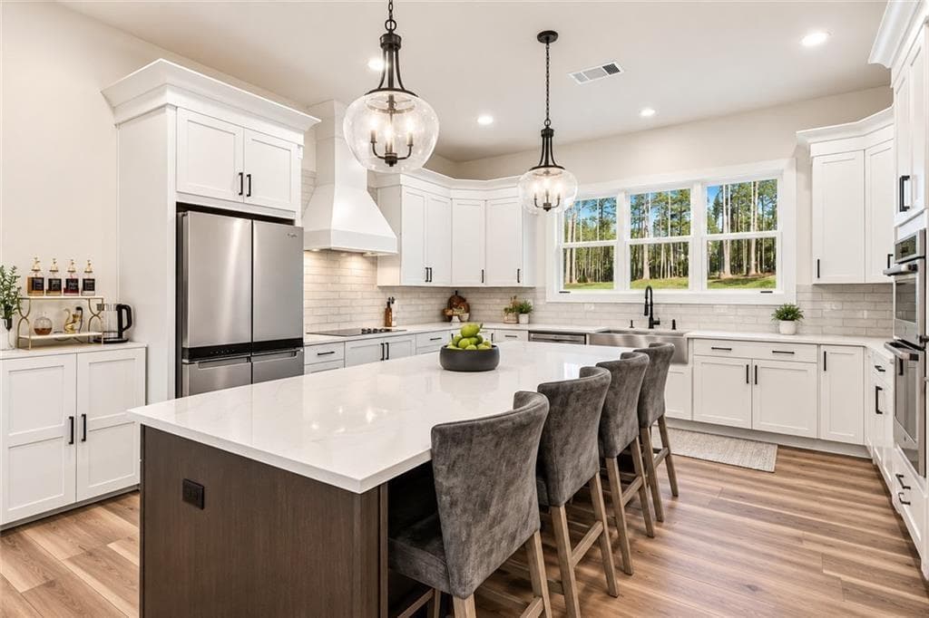 5 bedroom, 5 bathroom, 3,837 sq ft single family residence for sale at 5567 Tyree Road, Winston, GA 30187 — photo 4