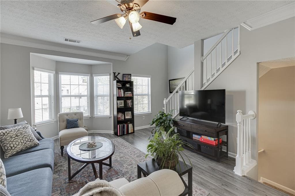 2 bedroom, 3 bathroom, 1,736 sq ft townhouse for sale at 4928 Oak Meadow Lane, Oakwood, GA 30566 — photo 4