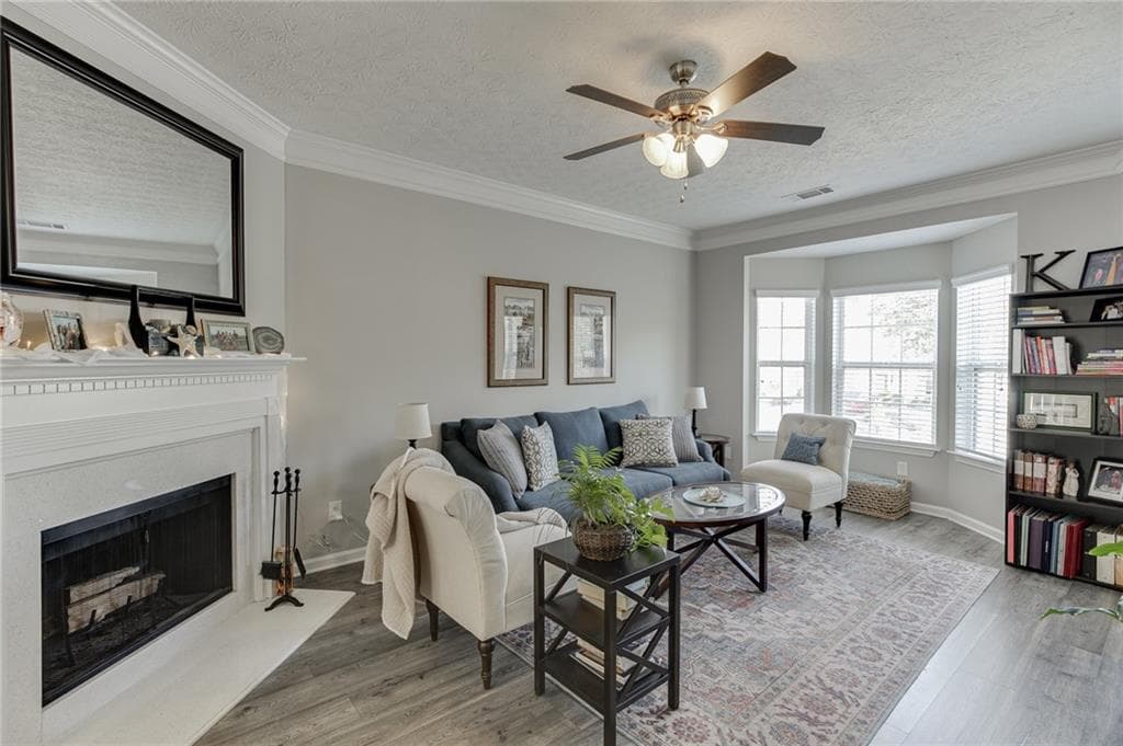 2 bedroom, 3 bathroom, 1,736 sq ft townhouse for sale at 4928 Oak Meadow Lane, Oakwood, GA 30566 — photo 6