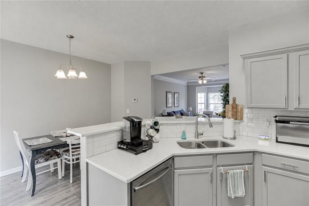 2 bedroom, 3 bathroom, 1,736 sq ft townhouse for sale at 4928 Oak Meadow Lane, Oakwood, GA 30566 — photo 9