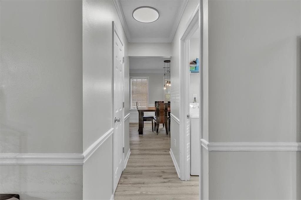 3 bedroom, 3 bathroom, 1,952 sq ft single family residence for sale at 4439 Flat Stone Drive, Snellville, GA 30039 — photo 5