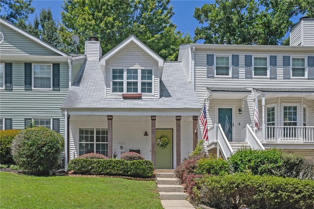 2 bedroom, 2 bathroom, 1,120 sq ft townhouse for sale at 5178 Afton Way, Smyrna, GA 30080 — photo 2