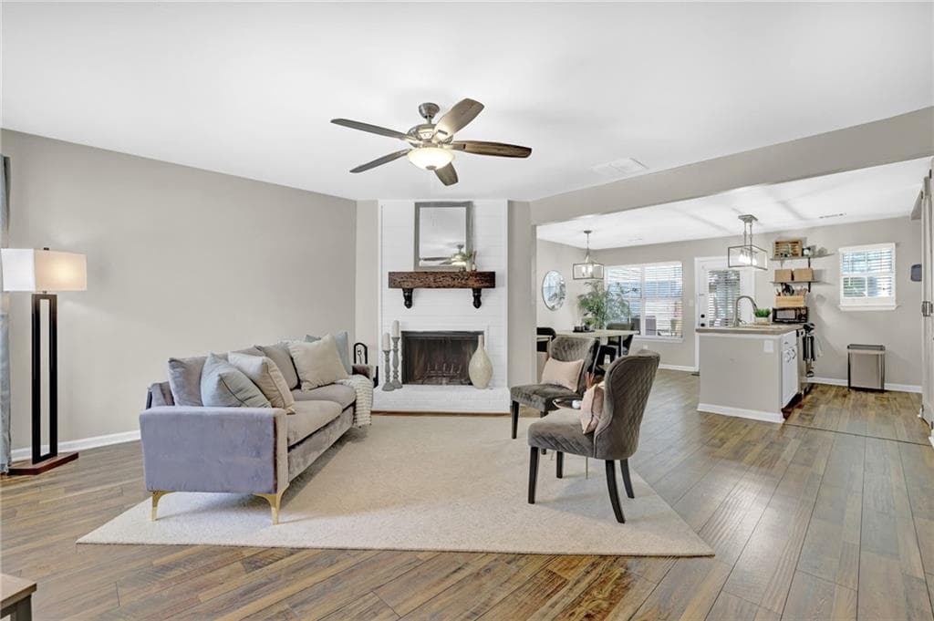2 bedroom, 2 bathroom, 1,120 sq ft townhouse for sale at 5178 Afton Way, Smyrna, GA 30080 — photo 5