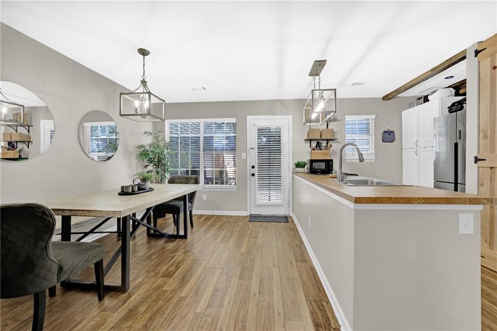 2 bedroom, 2 bathroom, 1,120 sq ft townhouse for sale at 5178 Afton Way, Smyrna, GA 30080 — photo 8