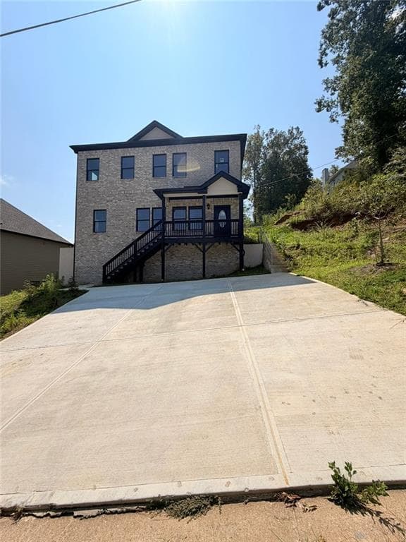 7 bedroom, 4 bathroom, 2,400 sq ft single family residence for rent at 4430 Ross Estates Court, Snellville, GA 30039 for $2,600 a month — photo 1 of 16