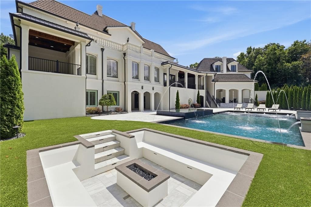 7 bedroom, 8 bathroom, 11,722 sq ft single family residence for sale at 6520 Pembroke Place, Cumming, GA 30040 — photo 4