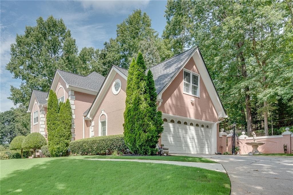 4 bedroom, 4 bathroom, 4,415 sq ft single family residence for rent at 1281 Lake Washington Drive, Lawrenceville, GA 30043 for $3,100 a month — photo 4