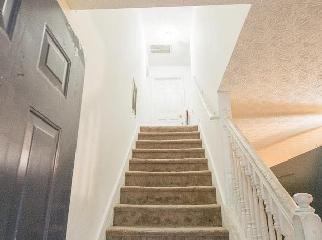 3 bedroom, 2 bathroom, 1,337 sq ft single family residence under contract at 8351 Ramblin Court, Douglasville, GA 30134 — photo 3