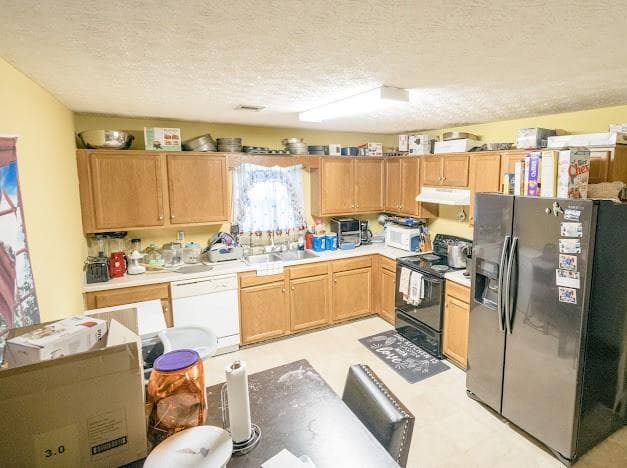 3 bedroom, 2 bathroom, 1,337 sq ft single family residence under contract at 8351 Ramblin Court, Douglasville, GA 30134 — photo 4