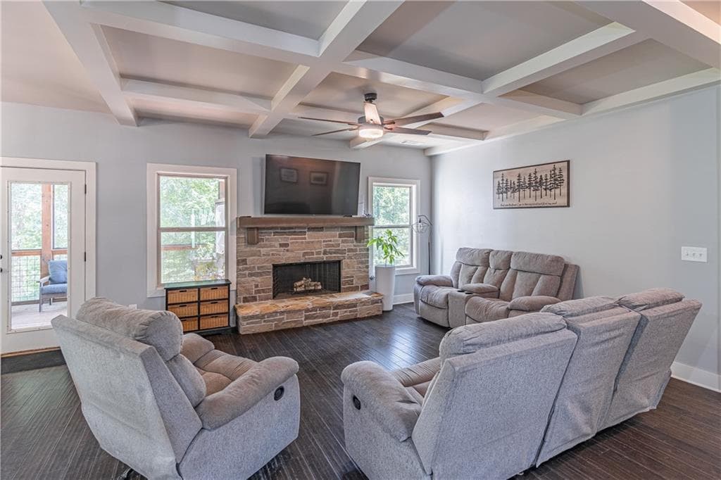 4 bedroom, 3 bathroom, 2,888 sq ft single family residence for sale at 1221 Shiva Boulevard, Winder, GA 30680 — photo 3