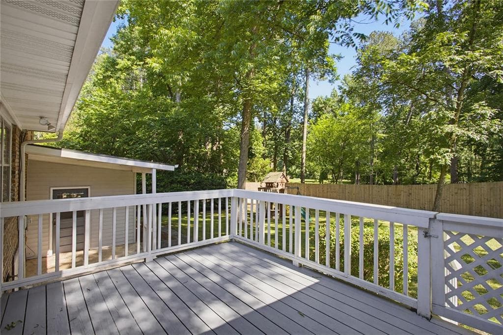 4 bedroom, 2 bathroom, 2,357 sq ft single family residence for sale at 3053 E Ramble Lane, Decatur, GA 30033 — photo 9