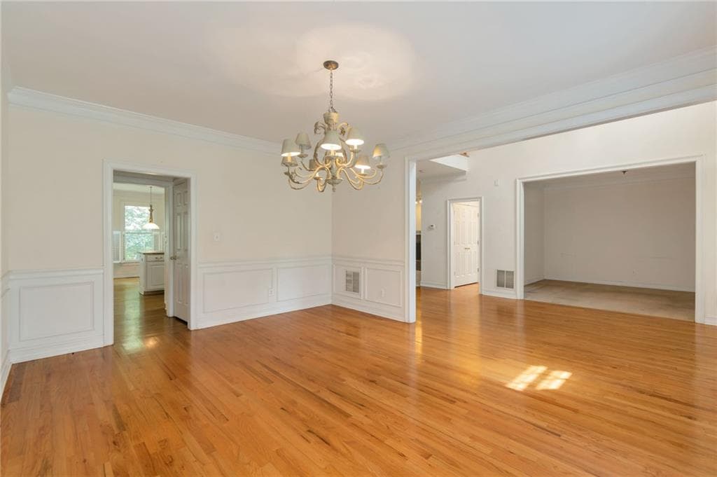 5 bedroom, 5 bathroom, 4,514 sq ft single family residence for sale at 5892 Millstone Lane, Stone Mountain, GA 30087 — photo 4