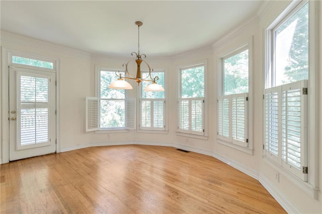 5 bedroom, 5 bathroom, 4,514 sq ft single family residence for sale at 5892 Millstone Lane, Stone Mountain, GA 30087 — photo 8