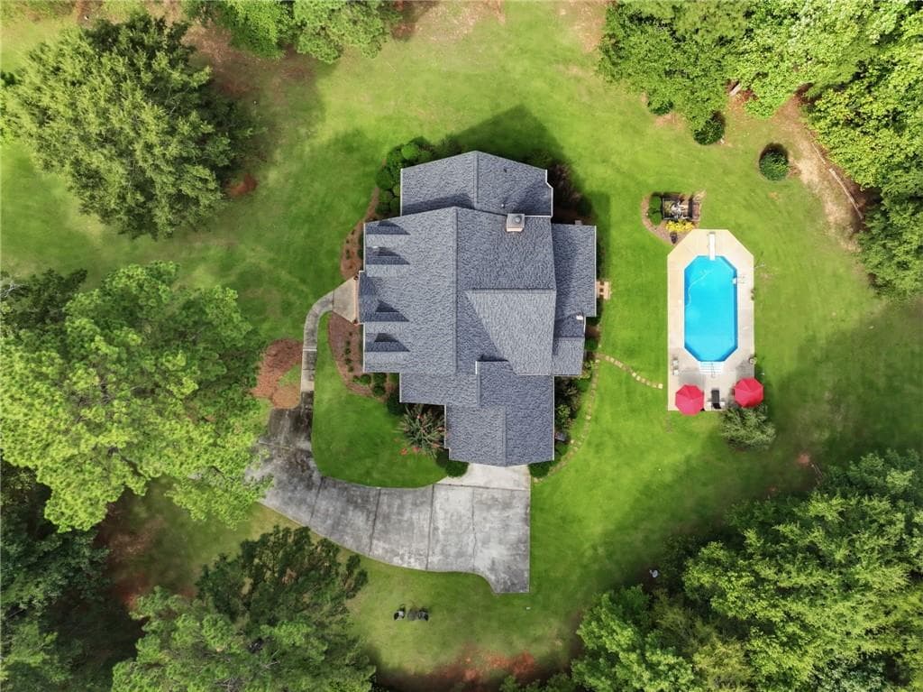 4 bedroom, 4 bathroom, 3,555 sq ft single family residence for sale at 72 Cardiff Drive, Macon, GA 31220