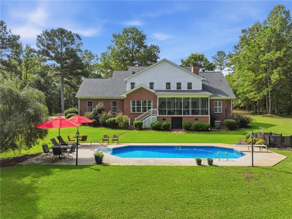 4 bedroom, 4 bathroom, 3,555 sq ft single family residence for sale at 72 Cardiff Drive, Macon, GA 31220 — photo 4
