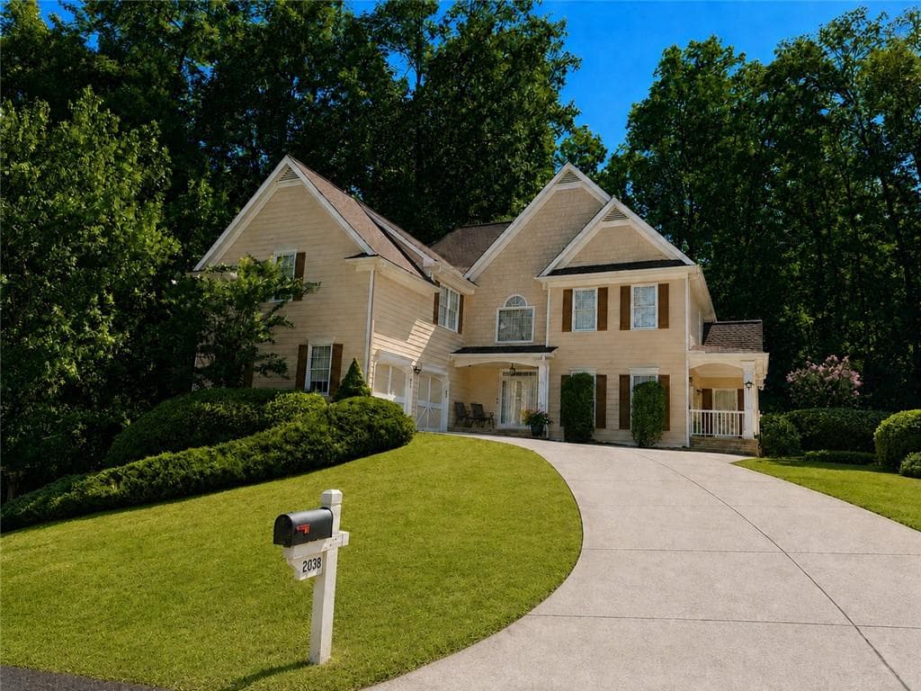 5 bedroom, 5 bathroom, 3,436 sq ft single family residence for sale at 2038 Haydenbrook Drive, Acworth, GA 30101