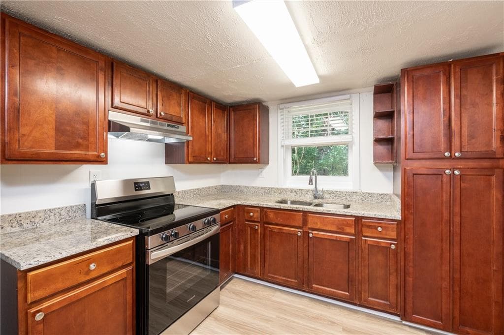 1 bedroom, 1 bathroom, 815 sq ft quadruplex for rent at 3454 Rockbridge Road C, Avondale Estates, GA 30002 for $895 a month — photo 1 of 10