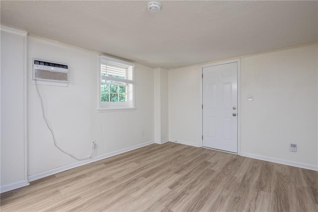 1 bedroom, 1 bathroom, 815 sq ft quadruplex for rent at 3454 Rockbridge Road C, Avondale Estates, GA 30002 for $895 a month — photo 4