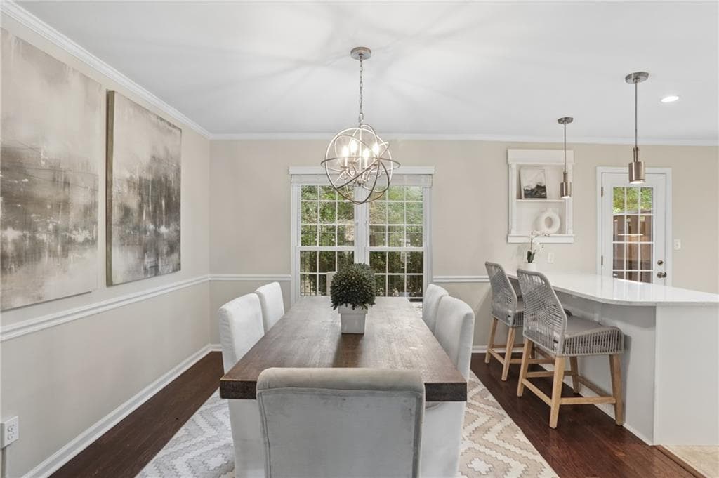 3 bedroom, 3 bathroom, 1,560 sq ft townhouse for sale at 11 Scotland Place, Atlanta, GA 30318 — photo 8