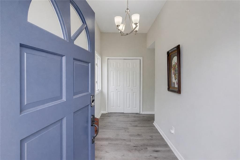 4 bedroom, 4 bathroom, 3,544 sq ft single family residence for sale at 8515 Lake Drive, Snellville, GA 30039 — photo 6