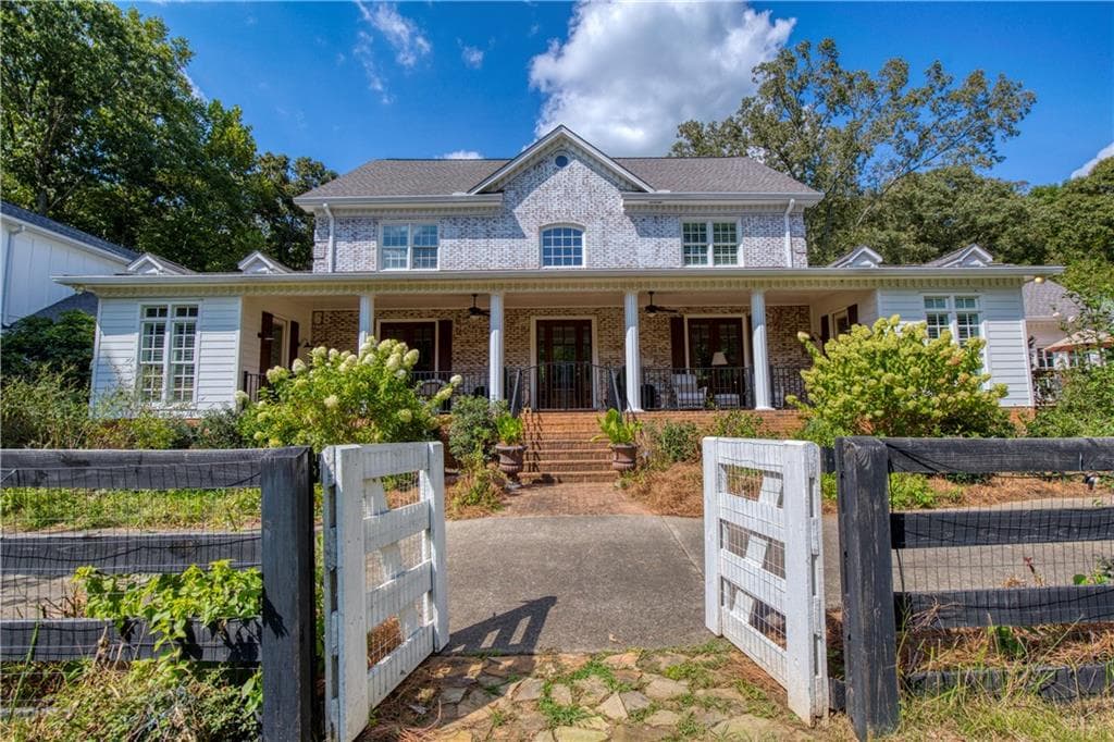4 bedroom, 6 bathroom, 5,618 sq ft single family residence for sale at 14915 Freemanville Road, Milton, GA 30004 — photo 5