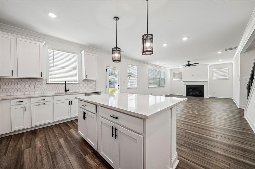 4 bedroom, 4 bathroom, 2,498 sq ft single family residence for sale at 1673 Caldwell Bend Lane, Dacula, GA 30019 — photo 8