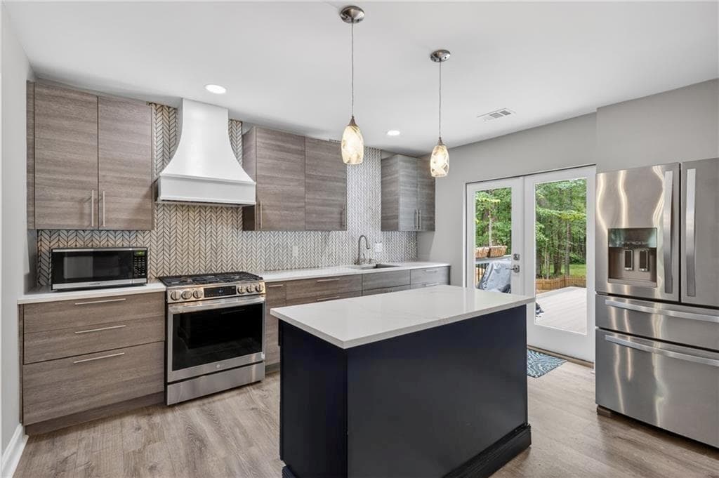 4 bedroom, 3 bathroom, 3,178 sq ft single family residence for sale at 3827 Lance Bluff Court, Duluth, GA 30097 — photo 2
