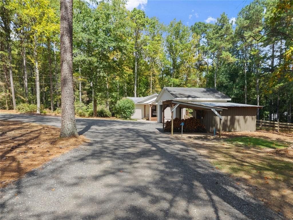 3 bedroom, 1 bathroom, 1,360 sq ft single family residence for sale at 1240 Kelly Bridge Road, Dawsonville, GA 30534 — photo 7
