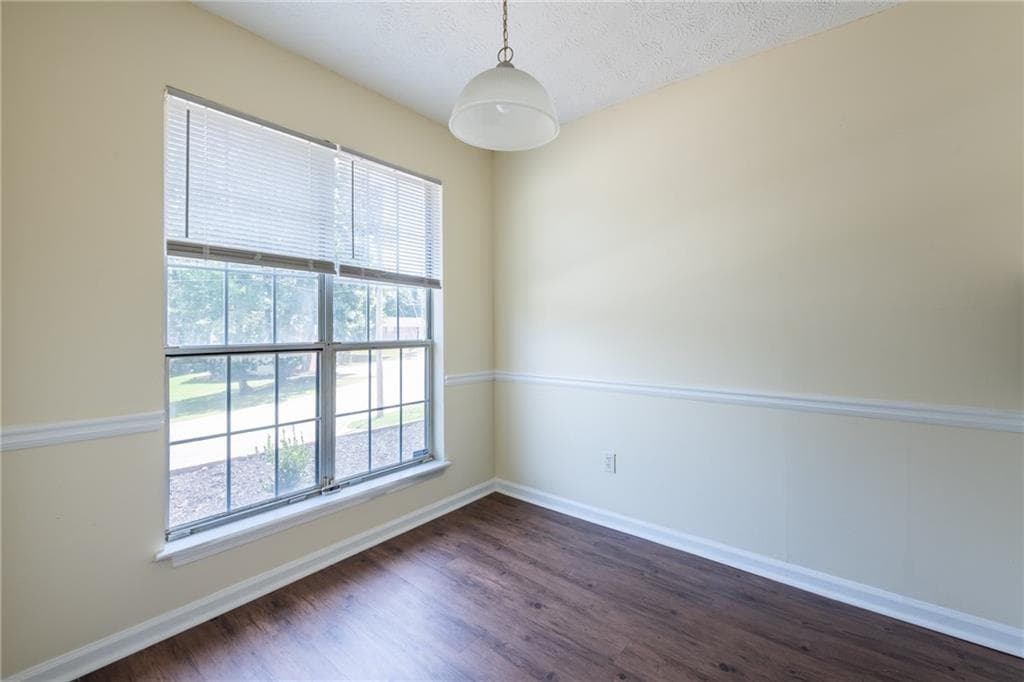 2 bedroom, 3 bathroom, 3,356 sq ft duplex for rent at 391 Downing Street, Lawrenceville, GA 30046 for $1,395 a month — photo 6
