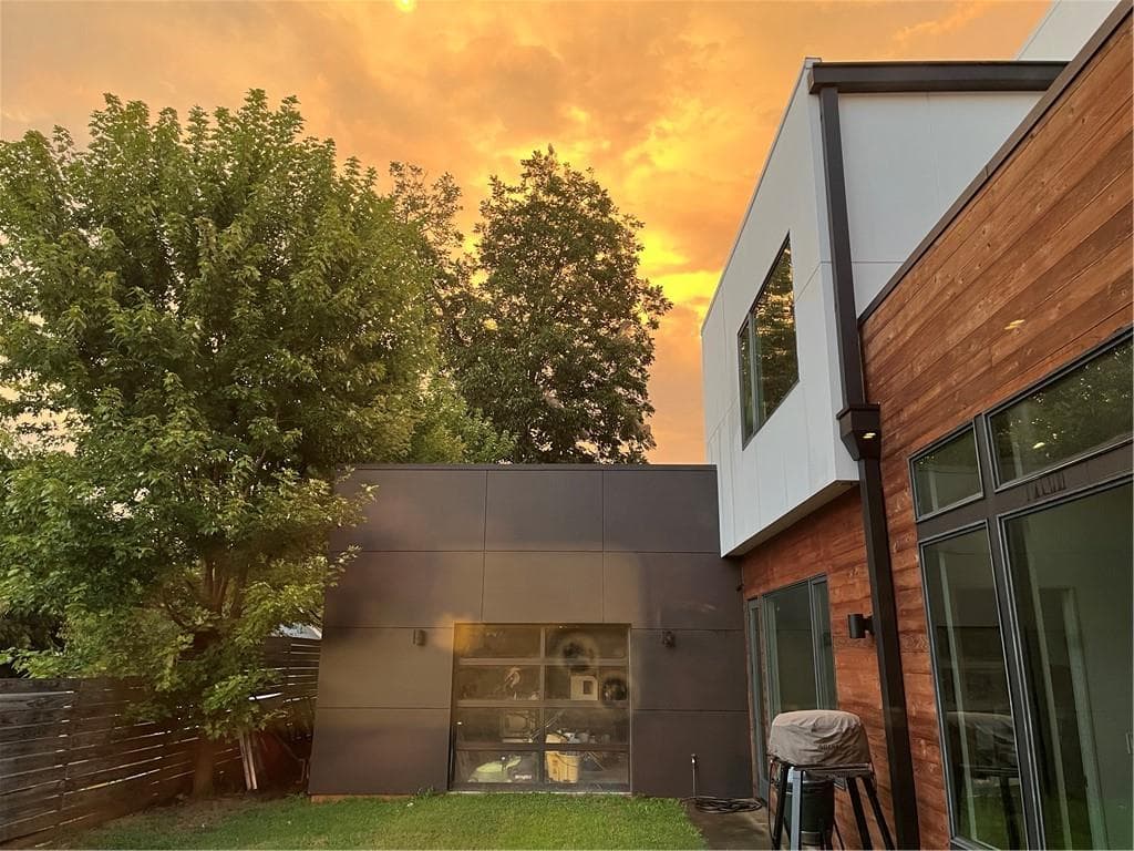 3 bedroom, 3 bathroom, 2,588 sq ft single family residence for sale at 56 Moreland Avenue, Atlanta, GA 30316 — photo 3