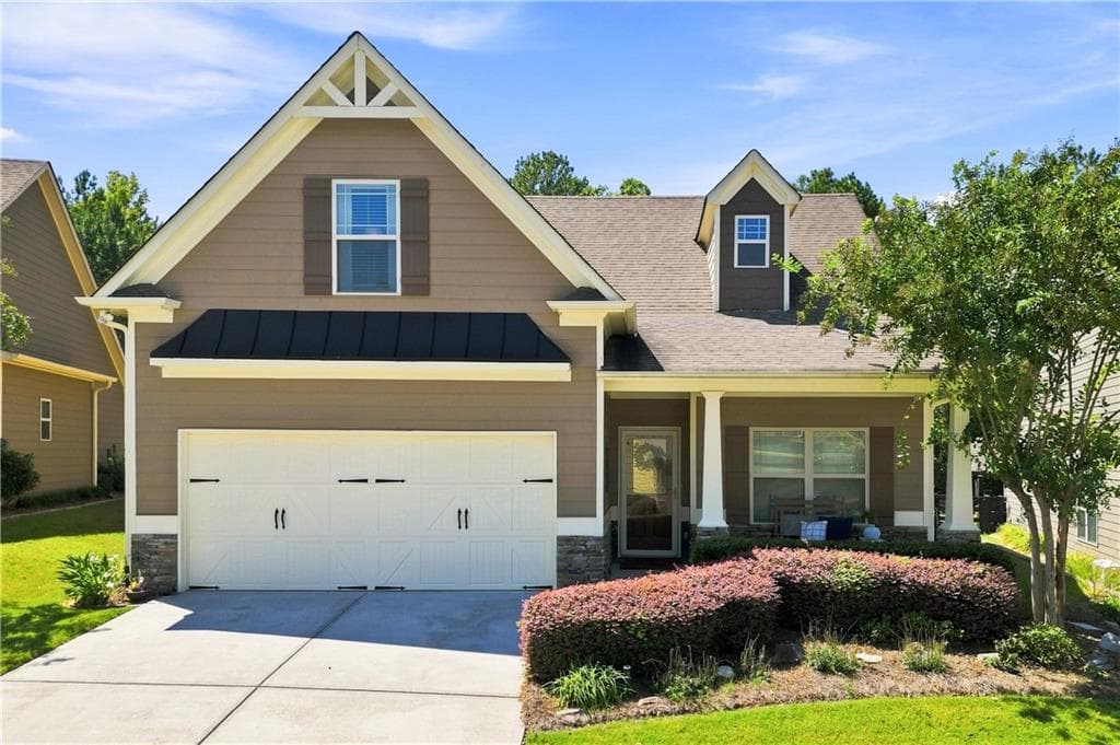 3 bedroom, 3 bathroom, 1,679 sq ft single family residence for sale at 216 Hawthorne Ridge Circle, Dallas, GA 30132